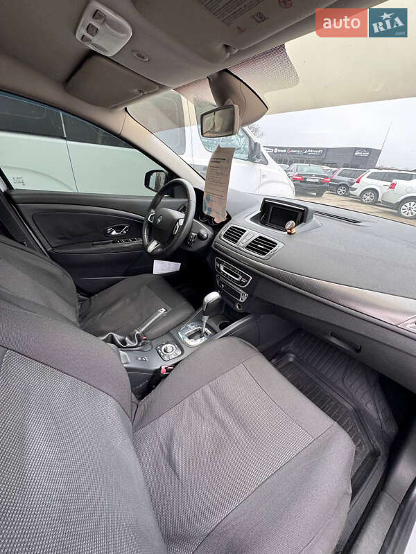 Универсал Renault Megane 2012 в Запорожье фото 12 Универсал Renault Megane 2012 в Запорожье