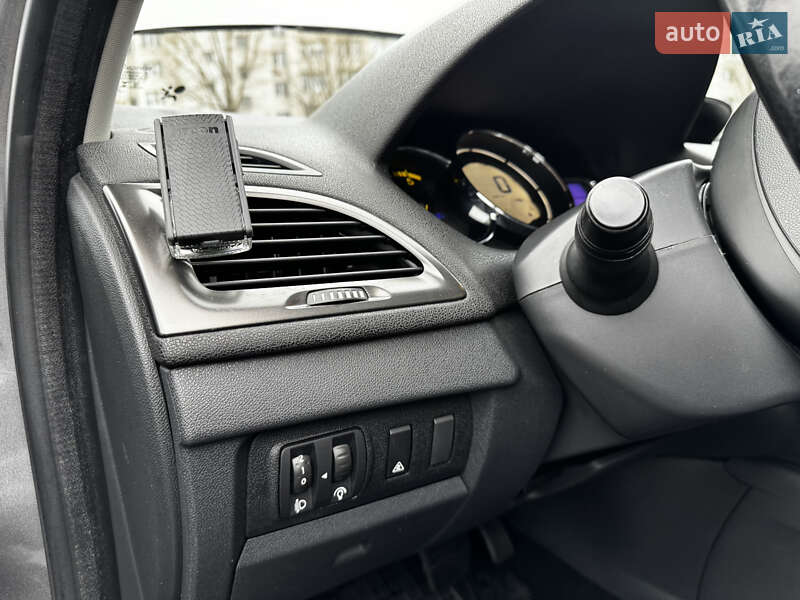 Универсал Renault Megane 2014 в Киеве