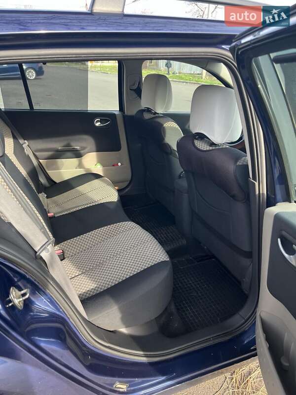 Универсал Renault Megane 2004 в Николаеве