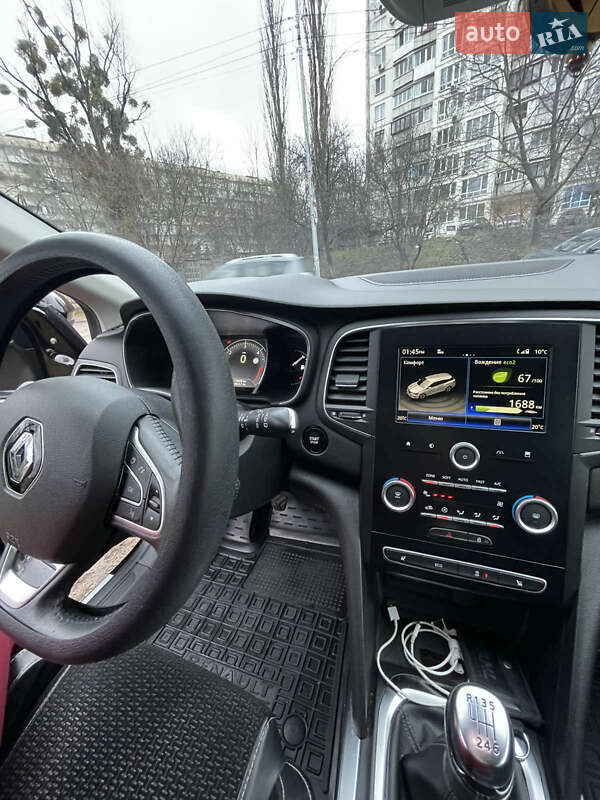 Универсал Renault Megane 2017 в Киеве фото 7 Универсал Renault Megane 2017 в Киеве