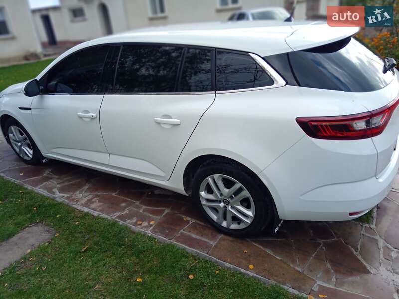 Универсал Renault Megane 2017 в Хоросткове