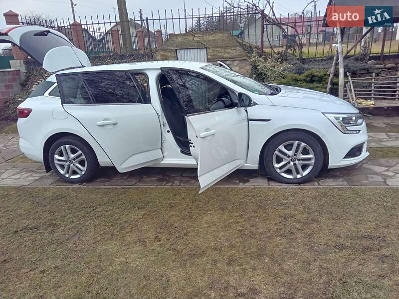 Универсал Renault Megane 2017 в Хоросткове