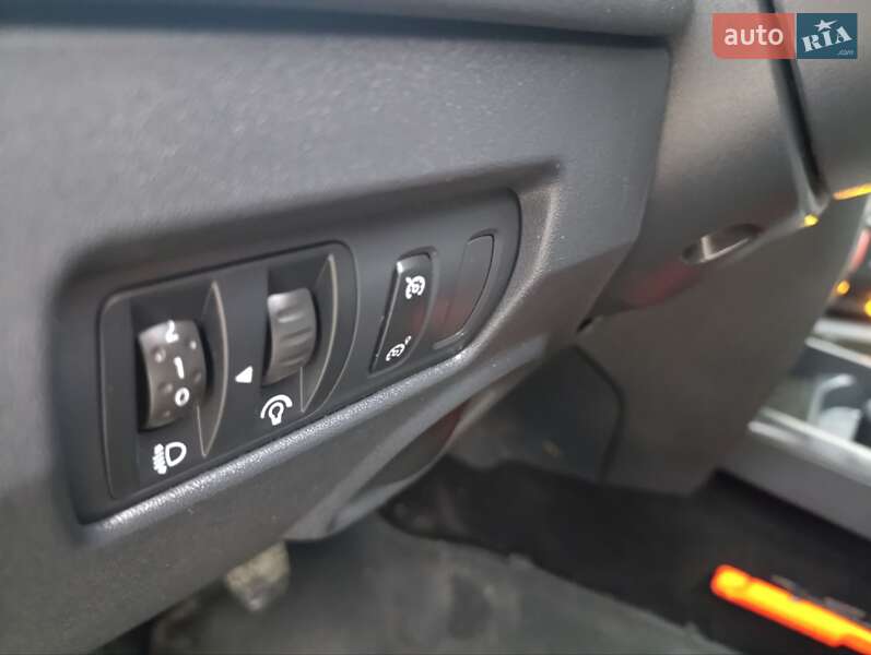 Универсал Renault Megane 2005 в Луцке фото 21 Универсал Renault Megane 2005 в Луцке