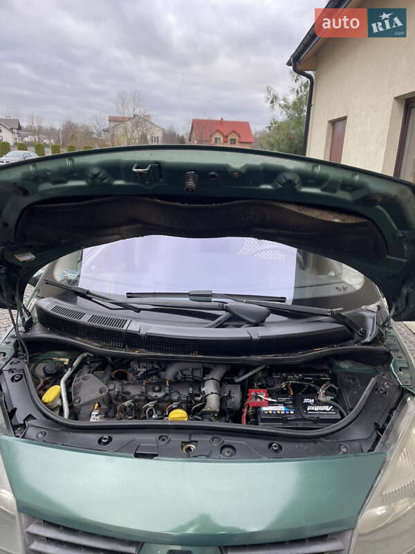 Хэтчбек Renault Megane 2003 в Жовкве фото 40 Хэтчбек Renault Megane 2003 в Жовкве