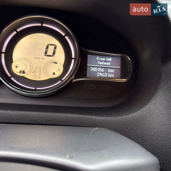 Універсал Renault Megane 2011 в Чернігові фото 24 Універсал Renault Megane 2011 в Чернігові