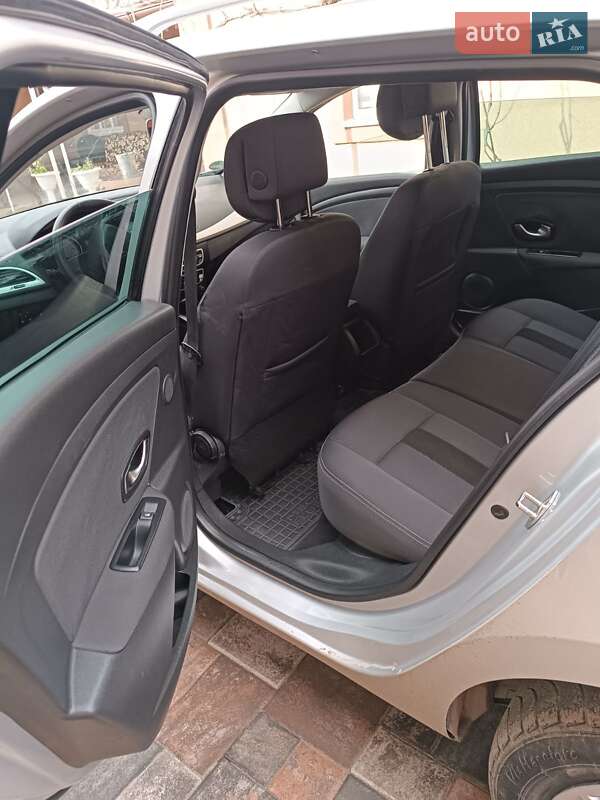 Універсал Renault Megane 2011 в Кілії