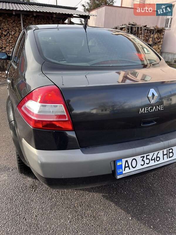 Седан Renault Megane 2007 в Мукачево