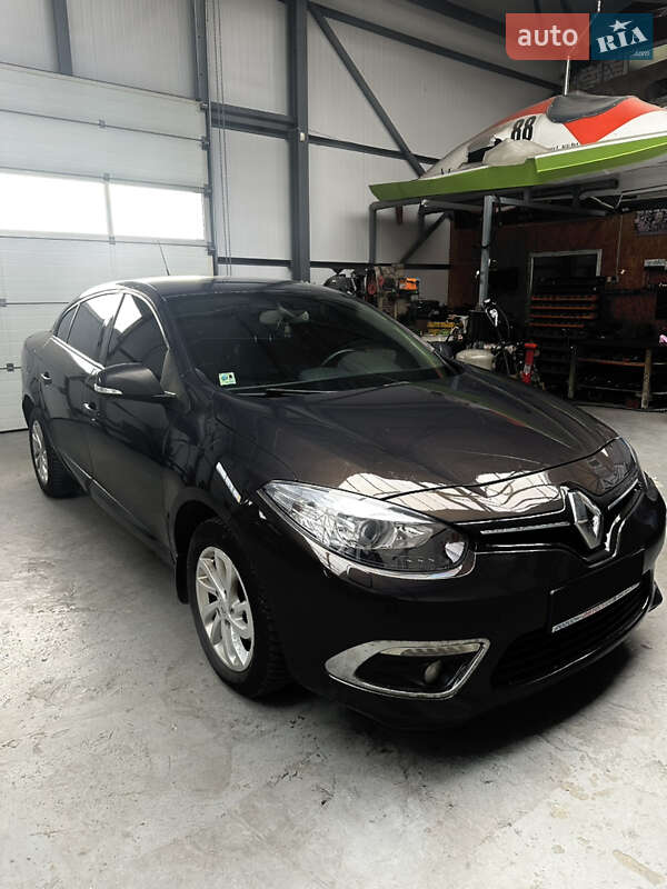 Седан Renault Megane 2016 в Хмельницькому