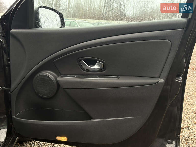 Универсал Renault Megane 2011 в Харькове фото 21 Универсал Renault Megane 2011 в Харькове