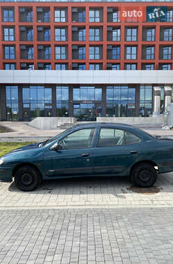 Седан Renault Megane 1998 в Львове