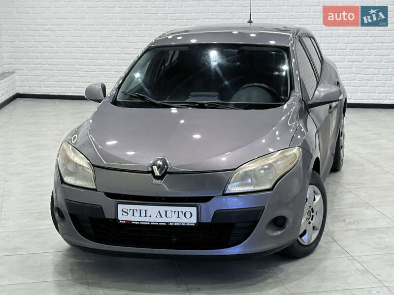 Renault Megane 2011 Renault Megane 2011