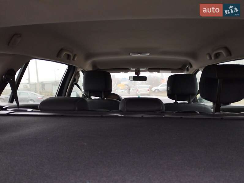 Универсал Renault Megane 2010 в Остроге фото 15 Универсал Renault Megane 2010 в Остроге