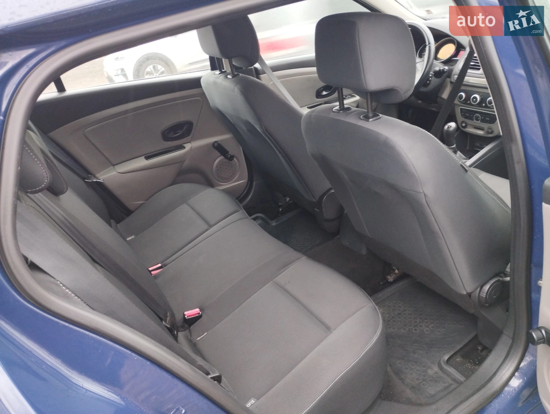 2010 Renault Megane - мініатюра 21