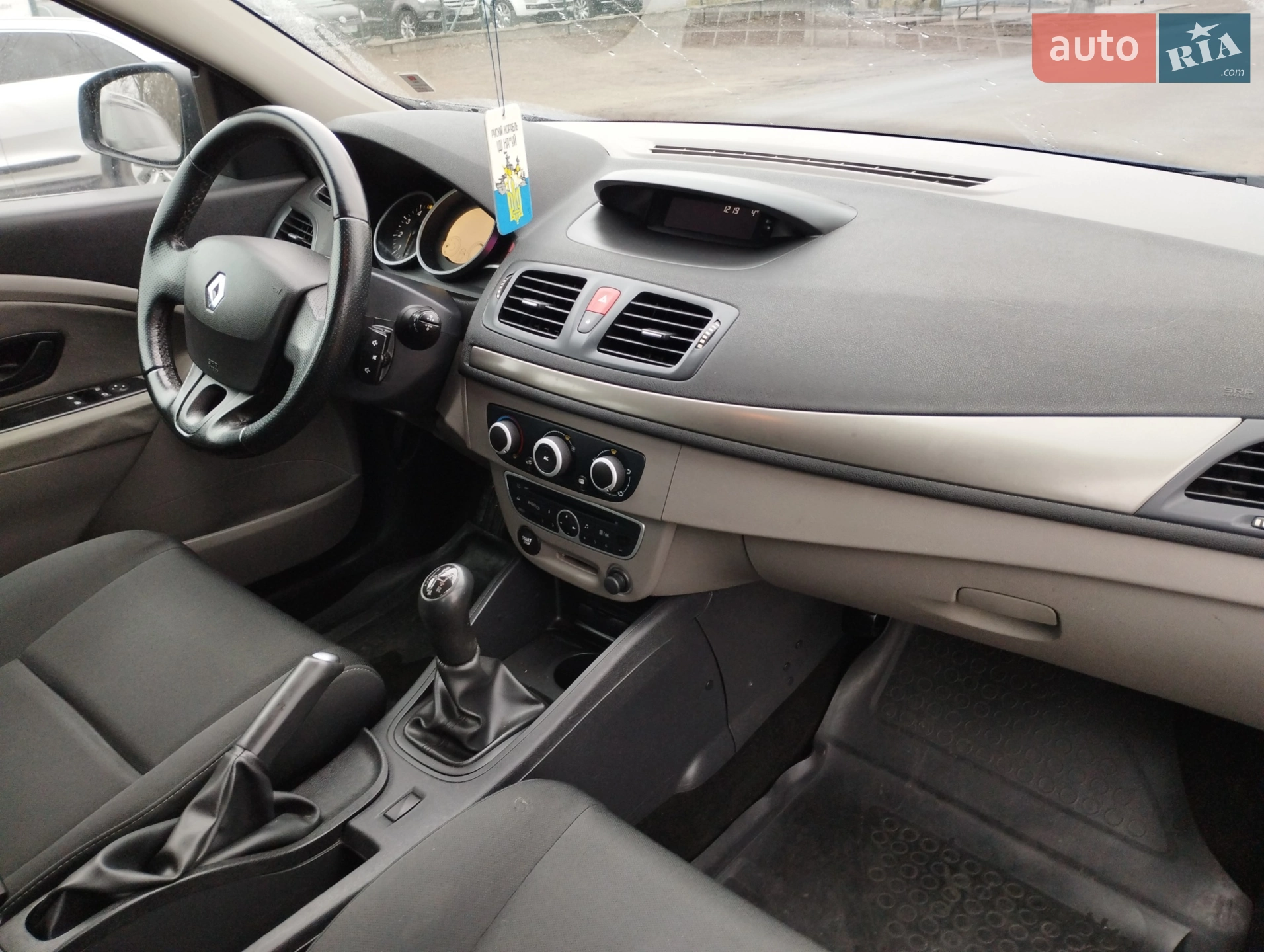 2010 Renault Megane - мініатюра 25