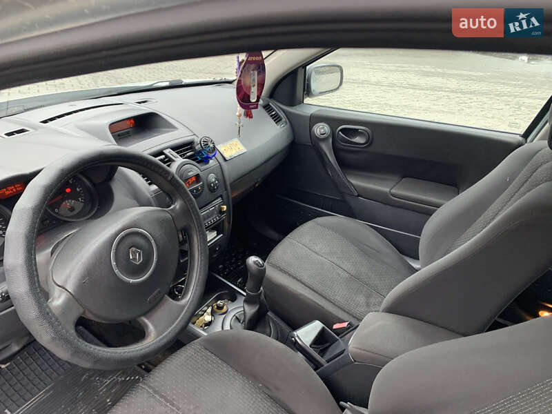 Хетчбек Renault Megane 2004 в Дрогобичі фото 7 Хетчбек Renault Megane 2004 в Дрогобичі