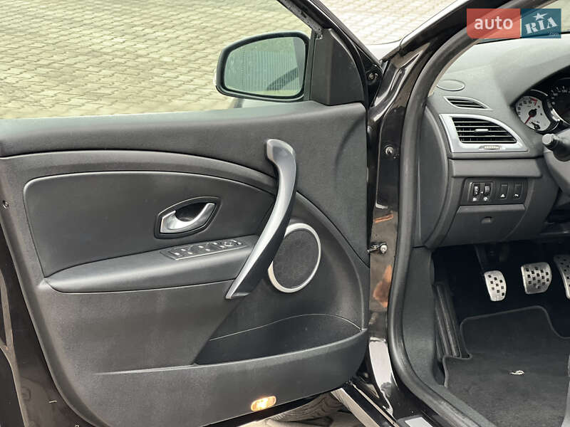 Универсал Renault Megane 2010 в Луцке фото 38 Универсал Renault Megane 2010 в Луцке