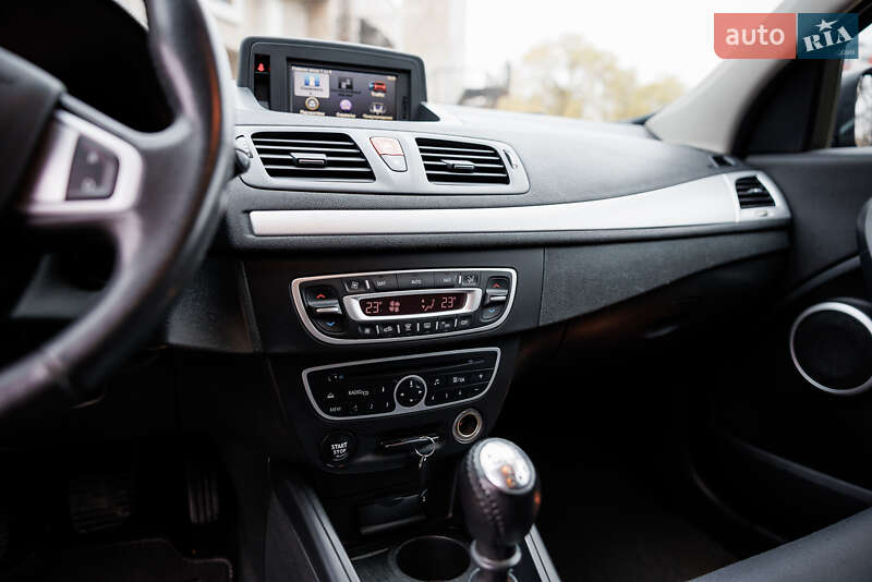Универсал Renault Megane 2012 в Ивано-Франковске фото 23 Универсал Renault Megane 2012 в Ивано-Франковске