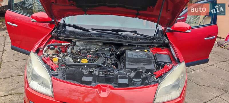 Хэтчбек Renault Megane 2010 в Ивано-Франковске фото 10 Хэтчбек Renault Megane 2010 в Ивано-Франковске