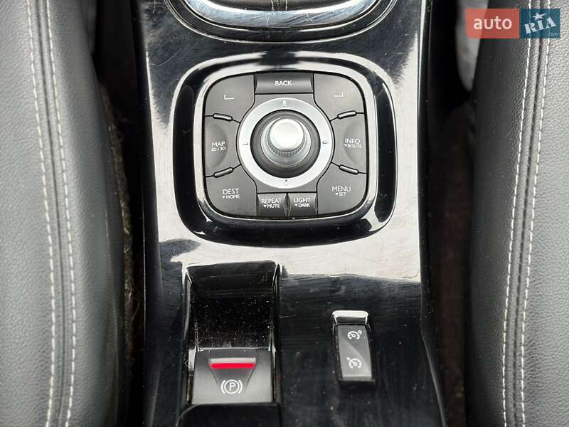 Универсал Renault Megane 2013 в Староконстантинове фото 28 Универсал Renault Megane 2013 в Староконстантинове