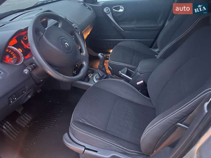 Универсал Renault Megane 2005 в Тернополе фото 35 Универсал Renault Megane 2005 в Тернополе