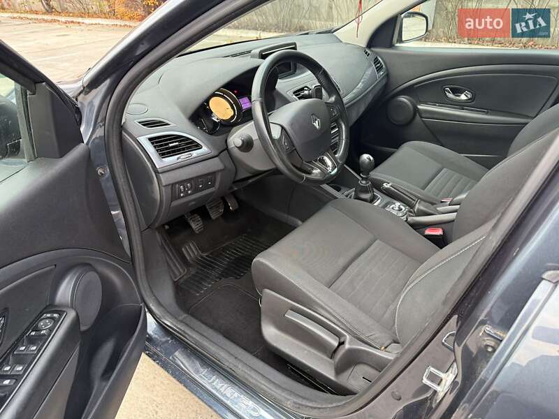 Универсал Renault Megane 2015 в Киеве