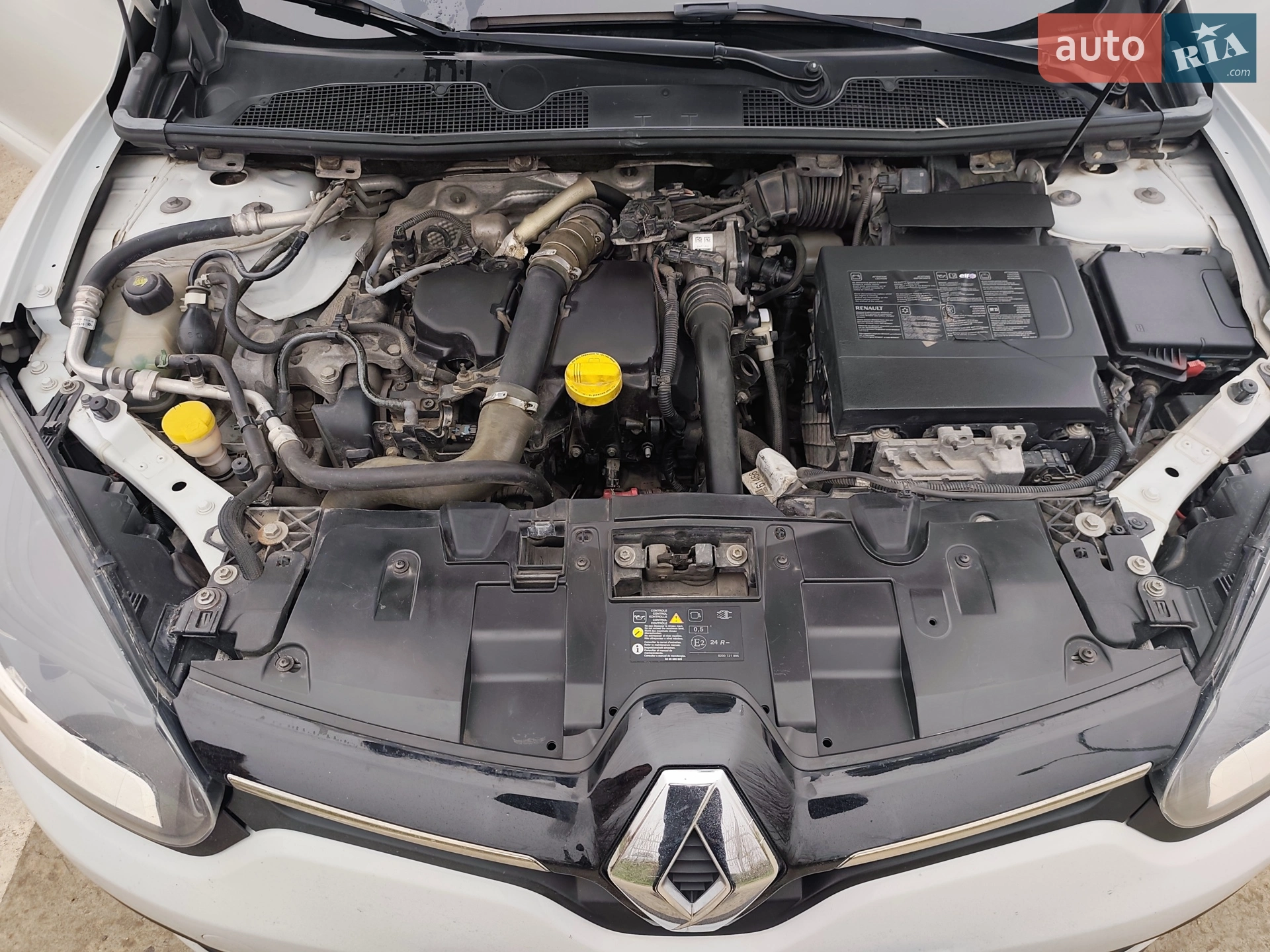 2015 Renault Megane - мініатюра 9