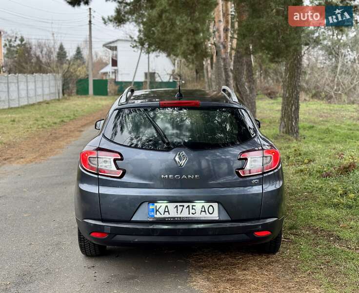 Универсал Renault Megane 2015 в Киеве