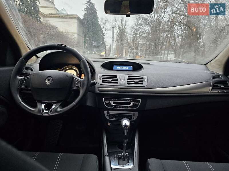 Универсал Renault Megane 2014 в Киеве фото 22 Универсал Renault Megane 2014 в Киеве