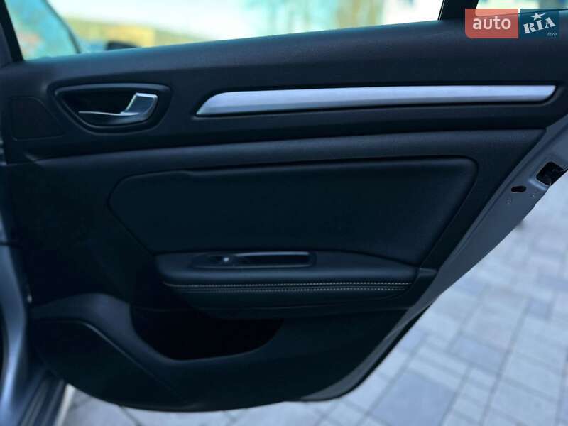 Универсал Renault Megane 2021 в Золотоноше