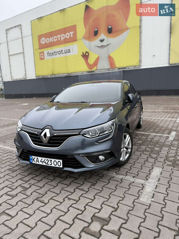 Седан Renault Megane 2017 в Киеве фото 2 Седан Renault Megane 2017 в Киеве