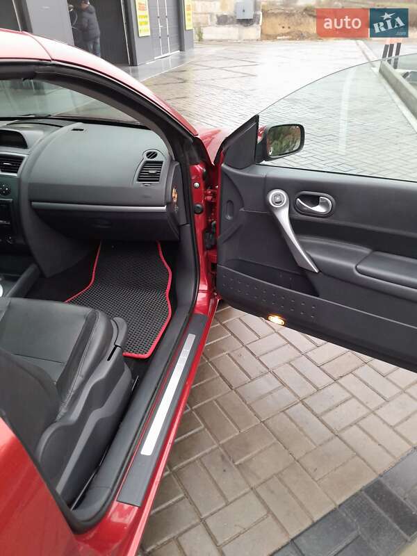Кабриолет Renault Megane 2007 в Днепре