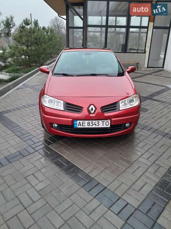 Кабриолет Renault Megane 2007 в Днепре