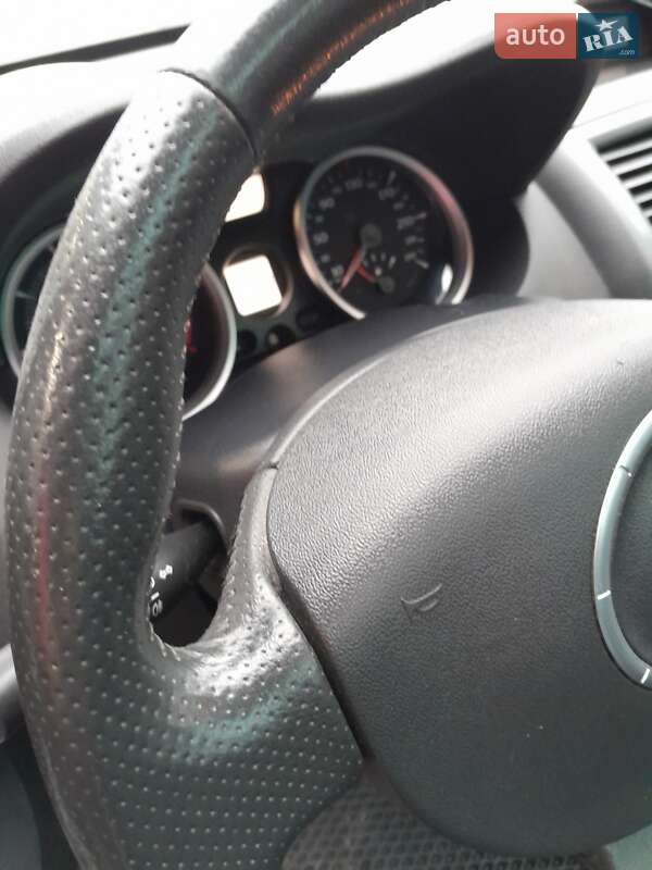 Кабриолет Renault Megane 2007 в Днепре