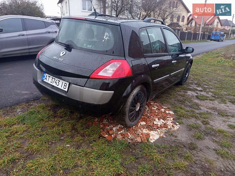 Хэтчбек Renault Megane 2005 в Тустани фото 6 Хэтчбек Renault Megane 2005 в Тустани