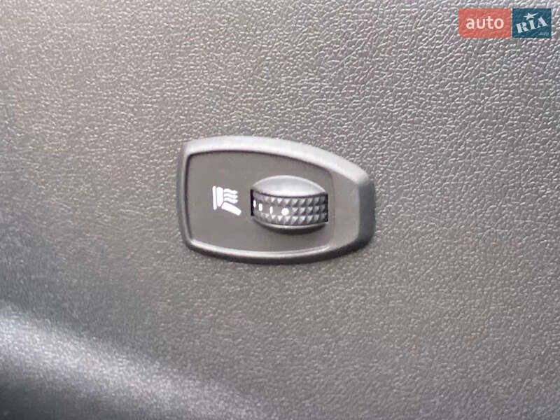 Хэтчбек Renault Megane 2015 в Ровно фото 19 Хэтчбек Renault Megane 2015 в Ровно