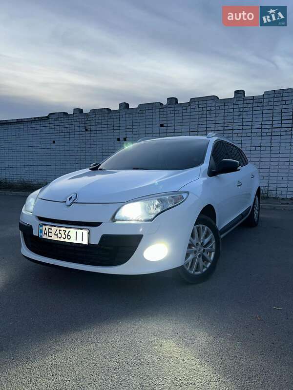 Renault Megane 2011 Renault Megane 2011