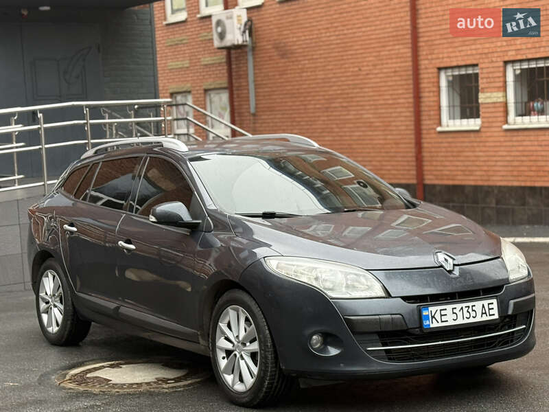 Універсал Renault Megane 2010 в Дніпрі фото 3 Універсал Renault Megane 2010 в Дніпрі