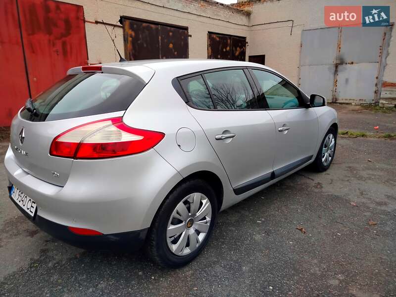 Хетчбек Renault Megane 2010 в Волочиську фото 16 Хетчбек Renault Megane 2010 в Волочиську