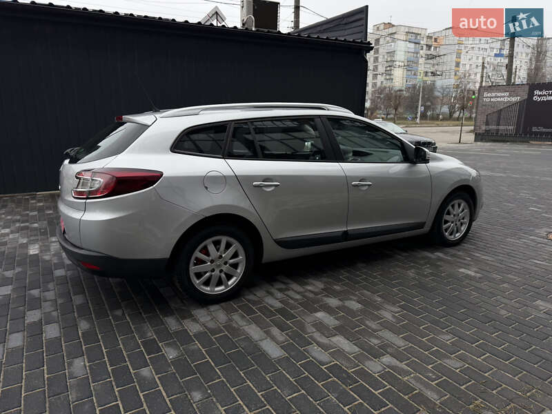 Универсал Renault Megane 2009 в Полтаве фото 47 Универсал Renault Megane 2009 в Полтаве