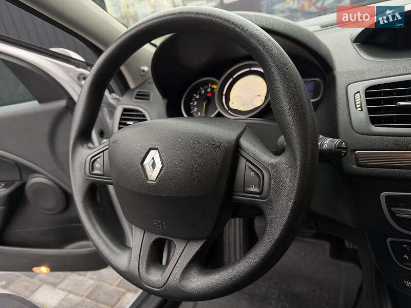 Универсал Renault Megane 2009 в Полтаве фото 93 Универсал Renault Megane 2009 в Полтаве