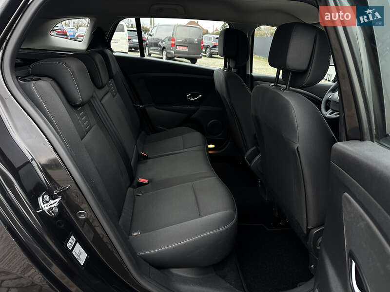 Універсал Renault Megane 2010 в Луцьку фото 40 Універсал Renault Megane 2010 в Луцьку