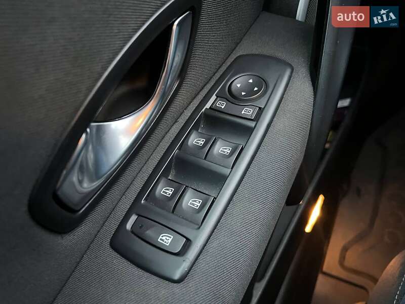 Універсал Renault Megane 2010 в Києві фото 17 Універсал Renault Megane 2010 в Києві