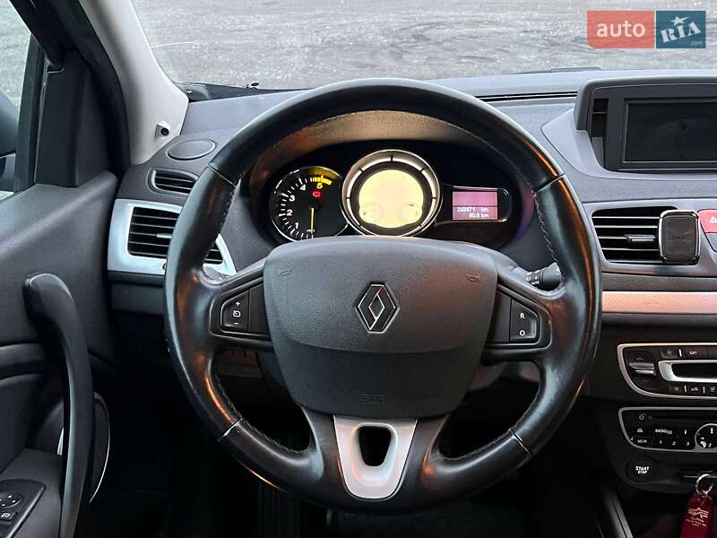 Універсал Renault Megane 2010 в Києві фото 28 Універсал Renault Megane 2010 в Києві