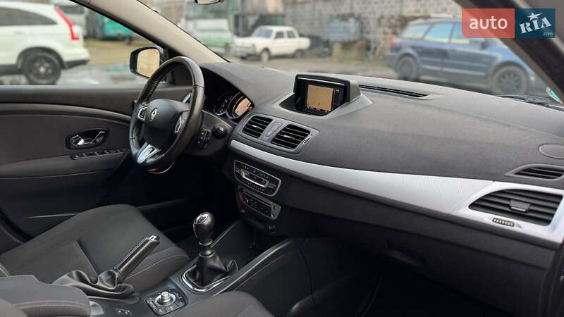 Универсал Renault Megane 2012 в Калуше фото 36 Универсал Renault Megane 2012 в Калуше