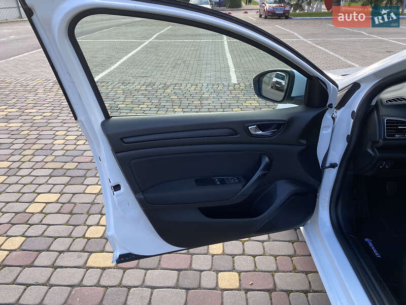 Хэтчбек Renault Megane 2017 в Луцке