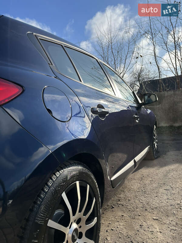 Хэтчбек Renault Megane 2009 в Хороле фото 20 Хэтчбек Renault Megane 2009 в Хороле