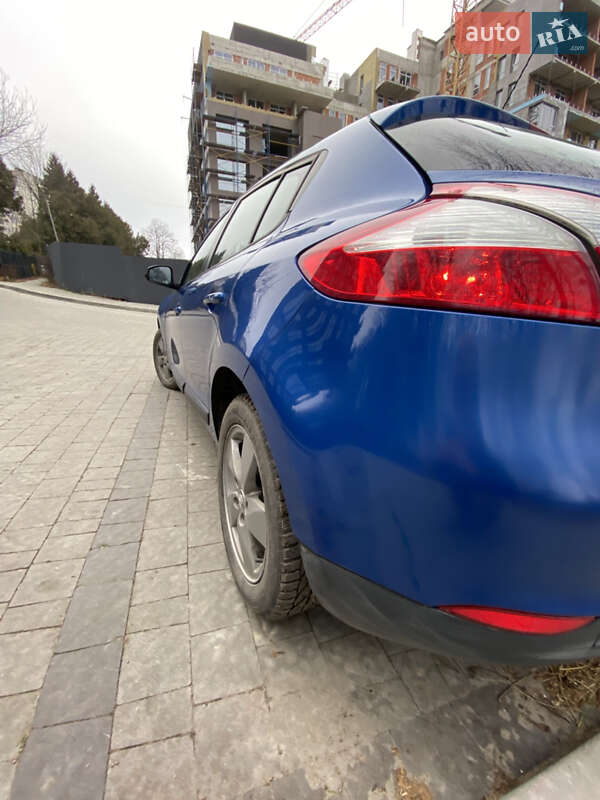 Хетчбек Renault Megane 2011 в Львові фото 12 Хетчбек Renault Megane 2011 в Львові