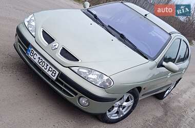 Хэтчбек Renault Megane 2001 в Ахтырке