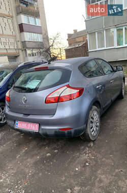 Хэтчбек Renault Megane 2009 в Ромнах