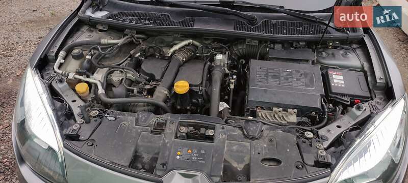Универсал Renault Megane 2013 в Новоархангельске фото 2 Универсал Renault Megane 2013 в Новоархангельске
